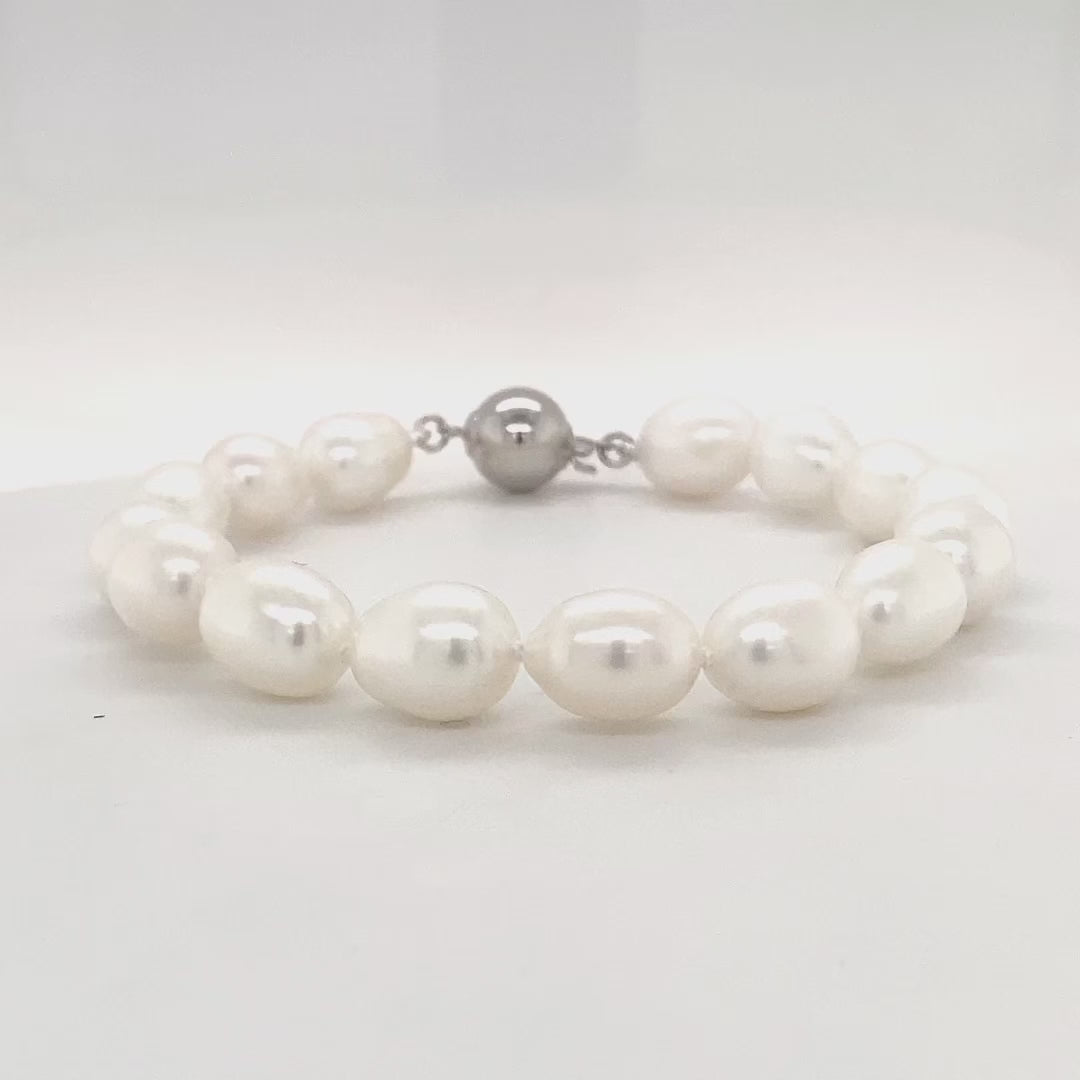 baroque freshwater pearl bracelet with silver clasp