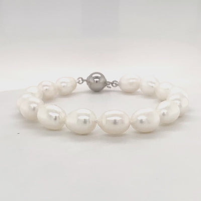 baroque freshwater pearl bracelet with silver clasp