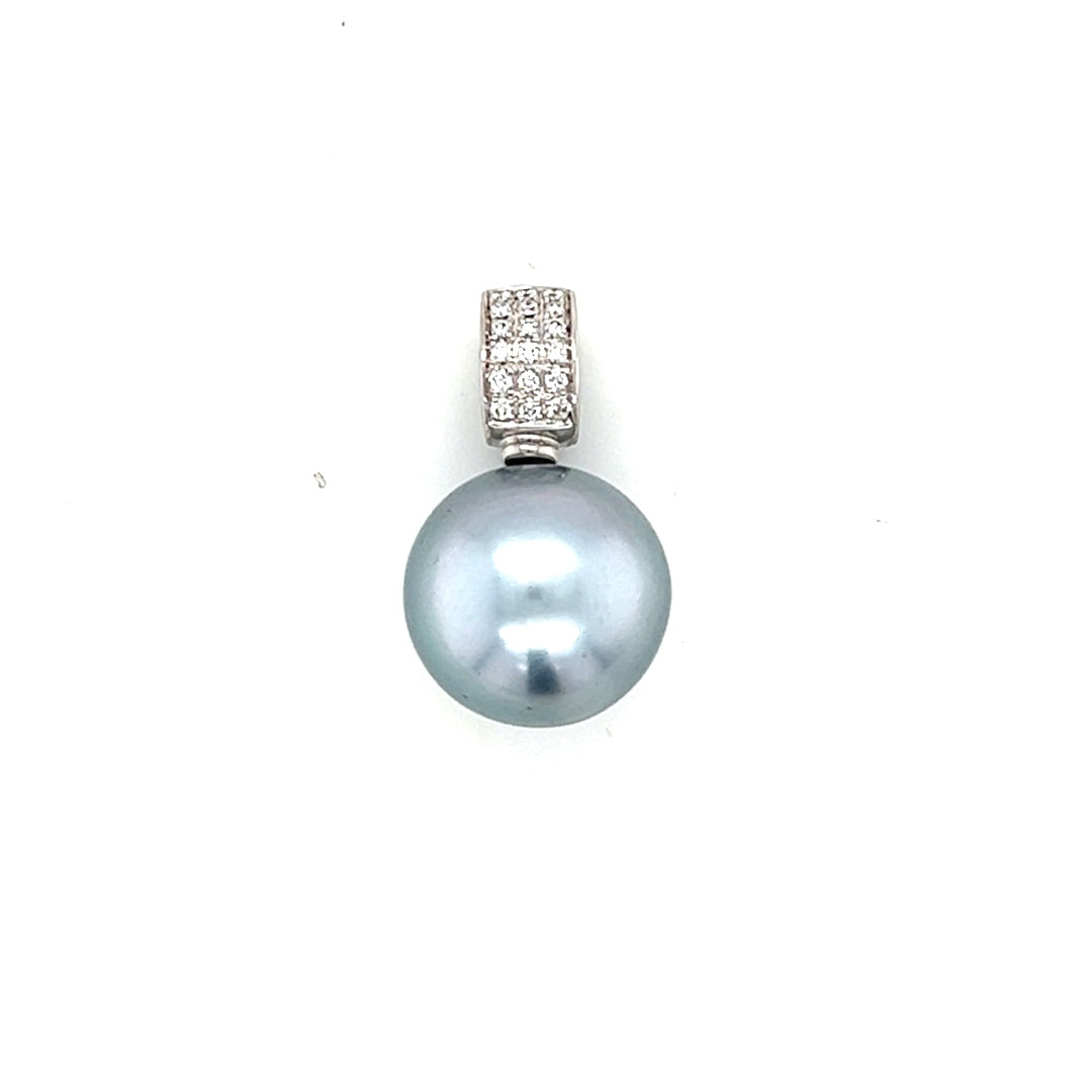 Silver South Pearl Pendant
