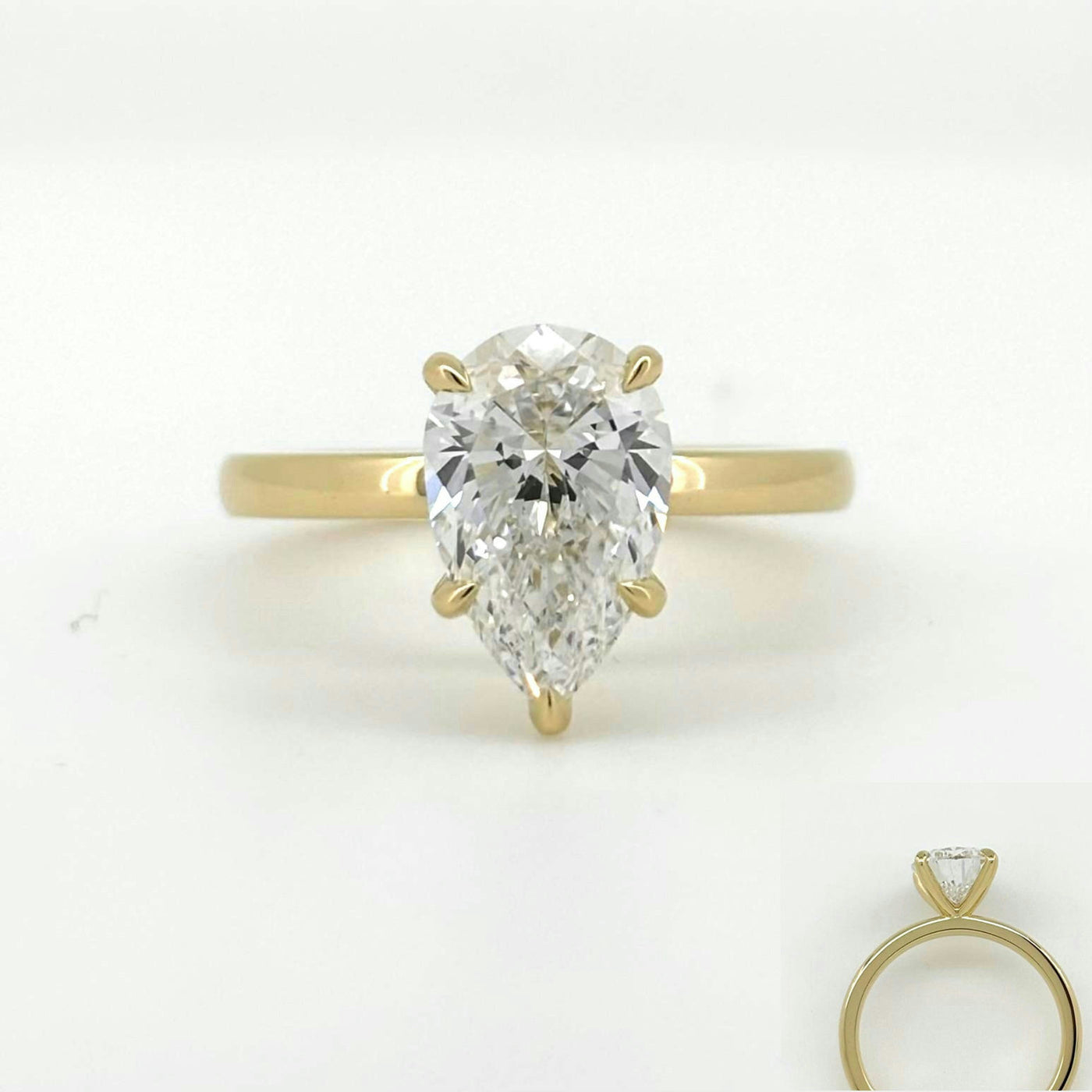 18ct Pear solitaire