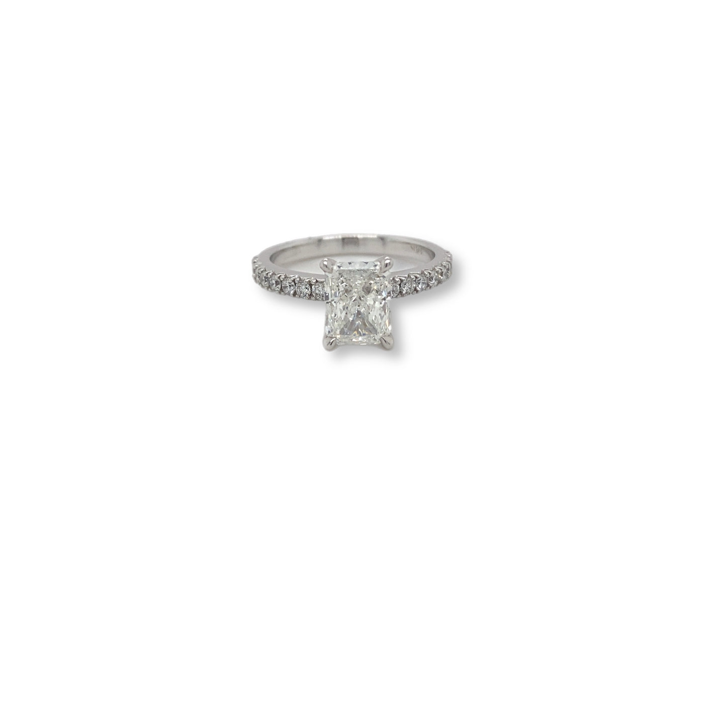 Radiant Cut Solitaire