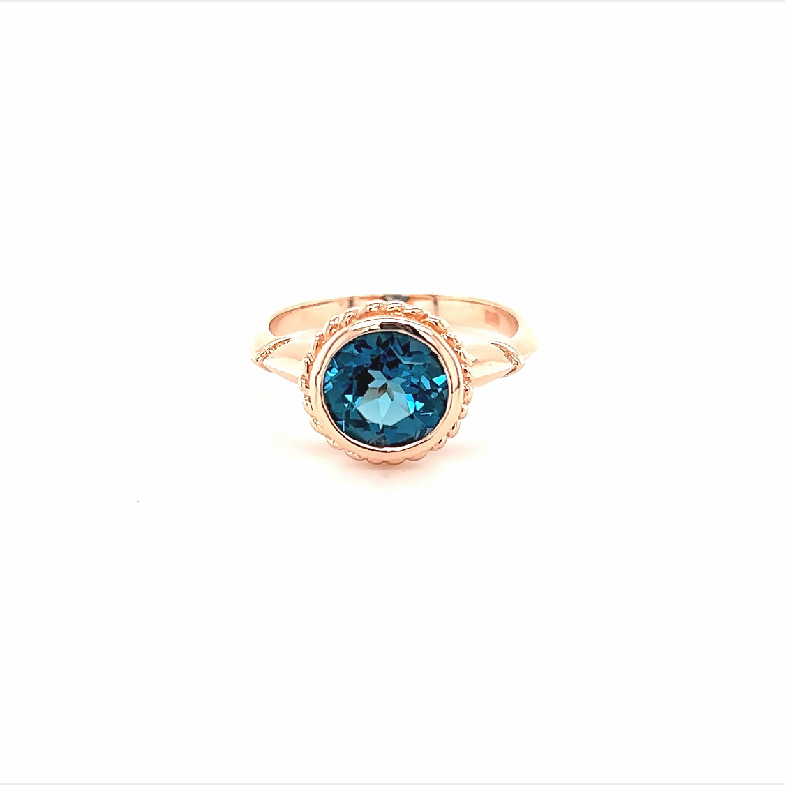 9ct London Blue topaz dress ring