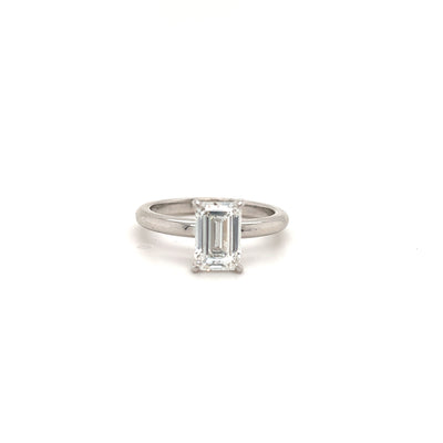 18ct white gold emerald cut diamond solitiare ring