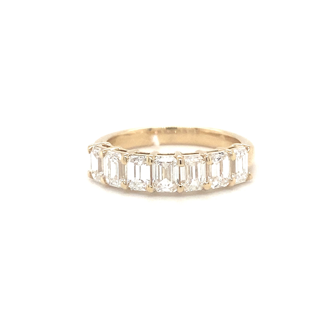 14ct yellow gold eco diamond emerald cut band 