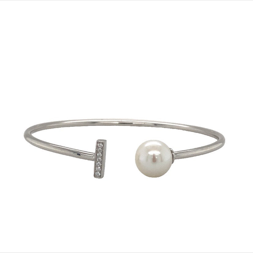 Pearl cuff bangle